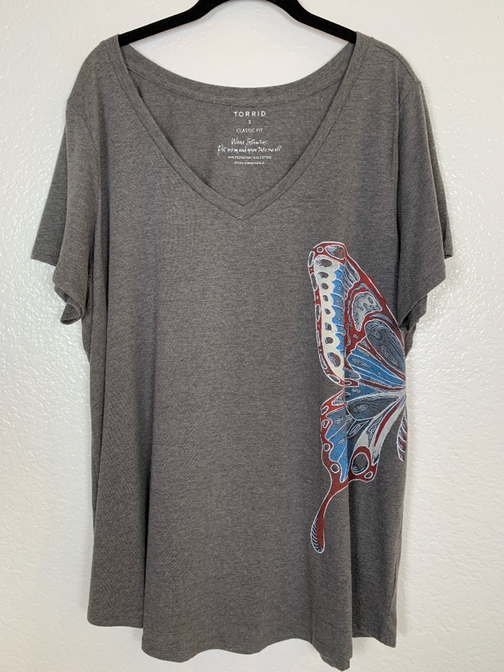 Torrid Classic Fit Tee Shirt Womens 3X Gray Butterfly Print Short Sleeve Grey